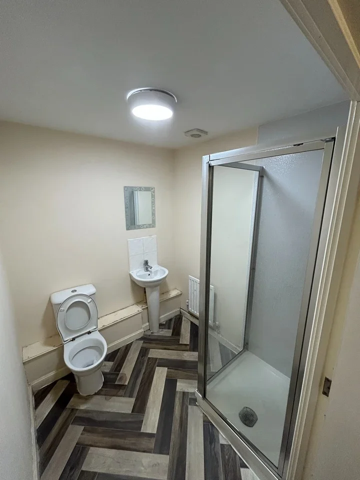 Room Aviation Avenue in Welwyn Hatfield