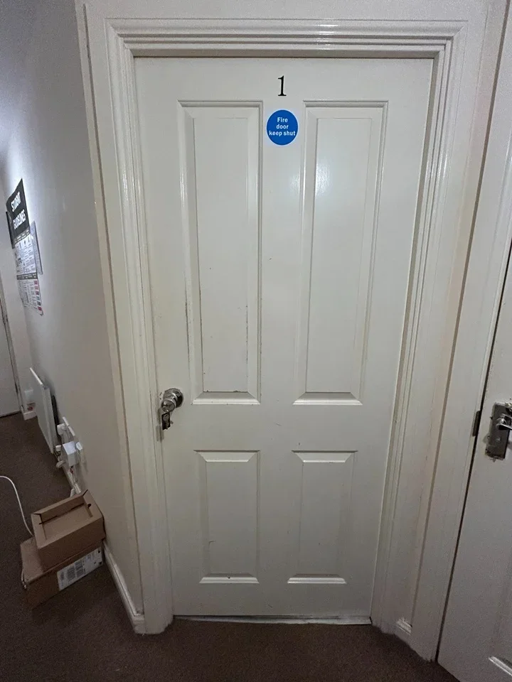 Room Aviation Avenue in Welwyn Hatfield