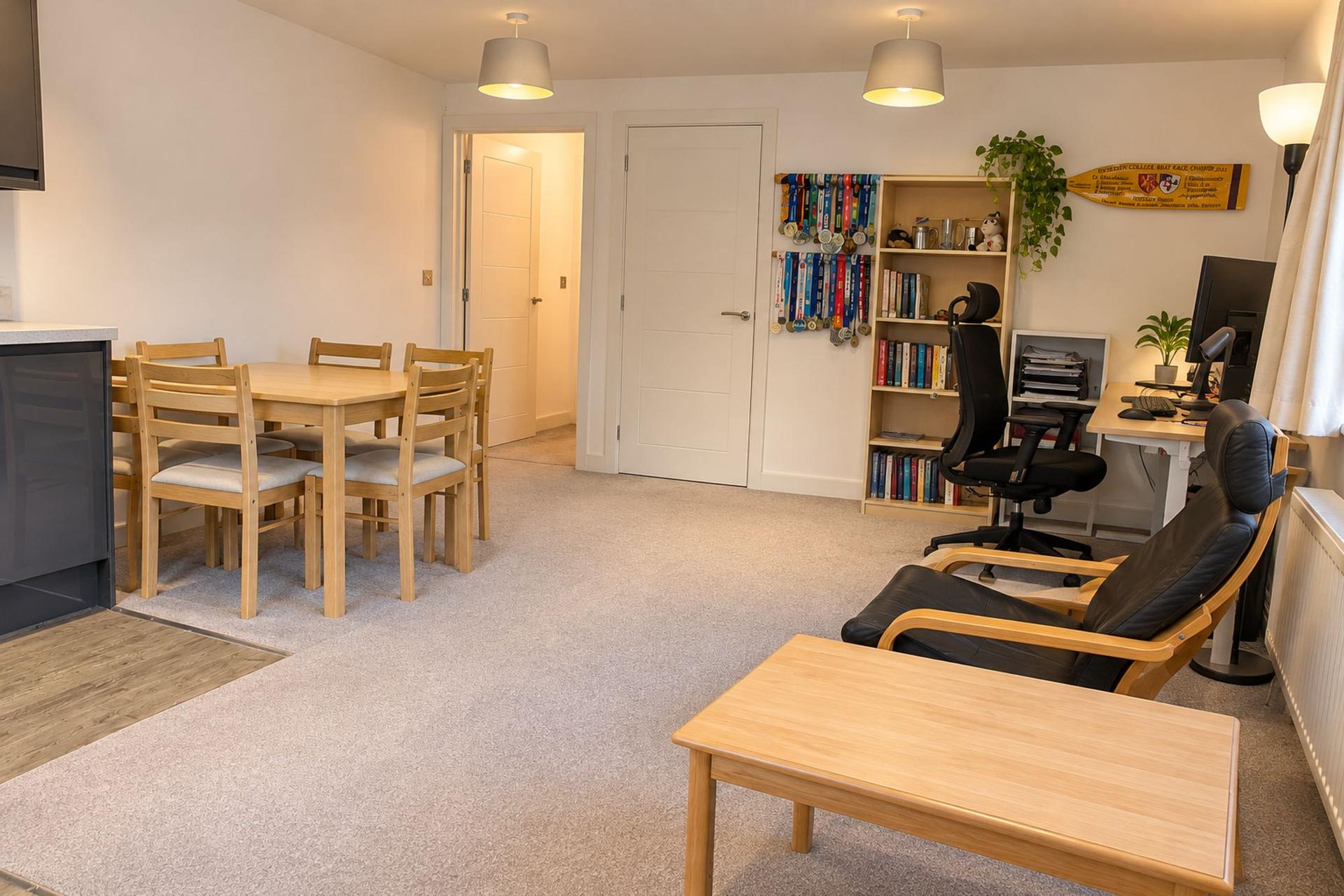 Flat Broadway in Cherwell District
