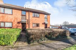 Flat Carshalton Way in Earley