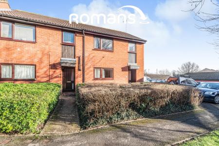 Flat Carshalton Way in Earley
