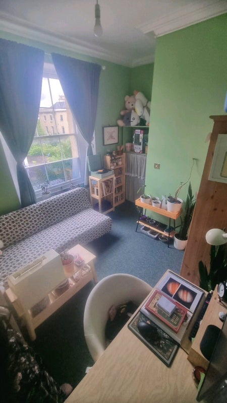 Room Pembroke Road in Bristol
