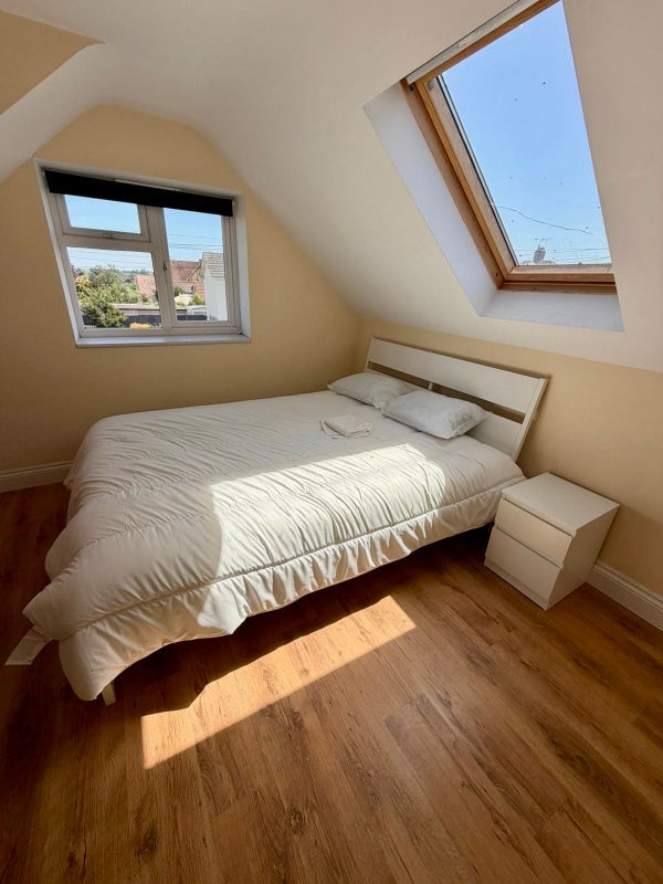 House Sunrise Avenue in Chelmsford