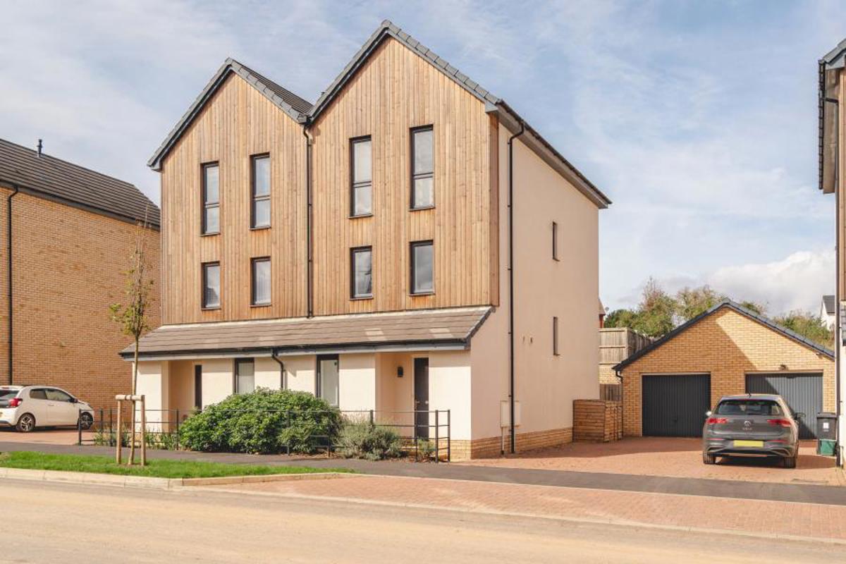 House Clover Way in Bristol