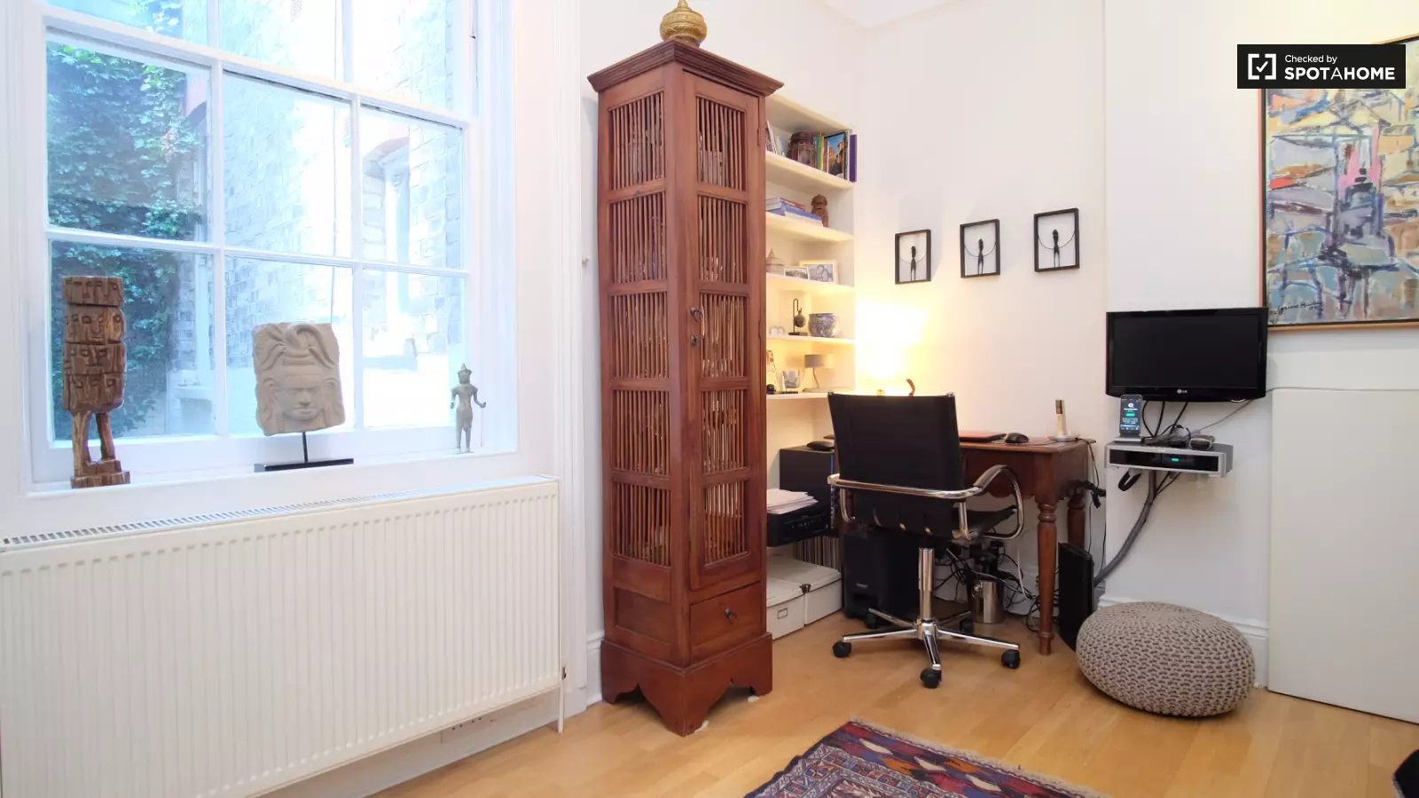Flat Thurlow Road in Greater London