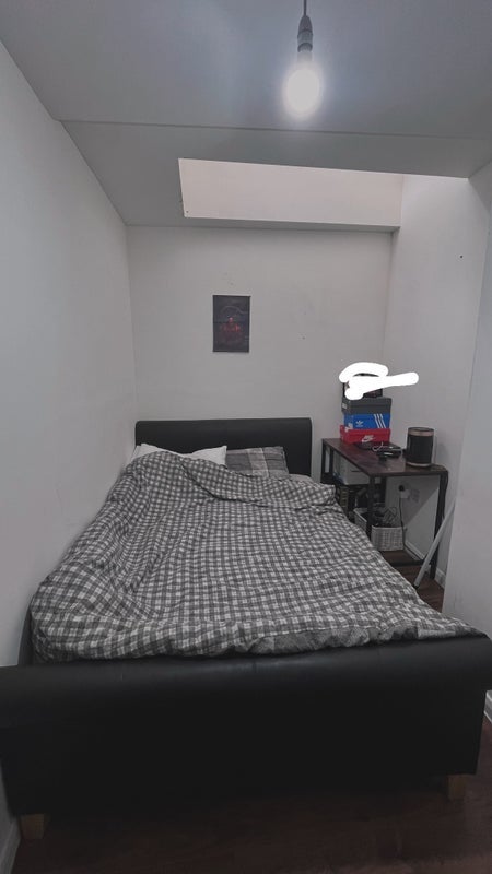 Room Sibthorp Road in Greater London