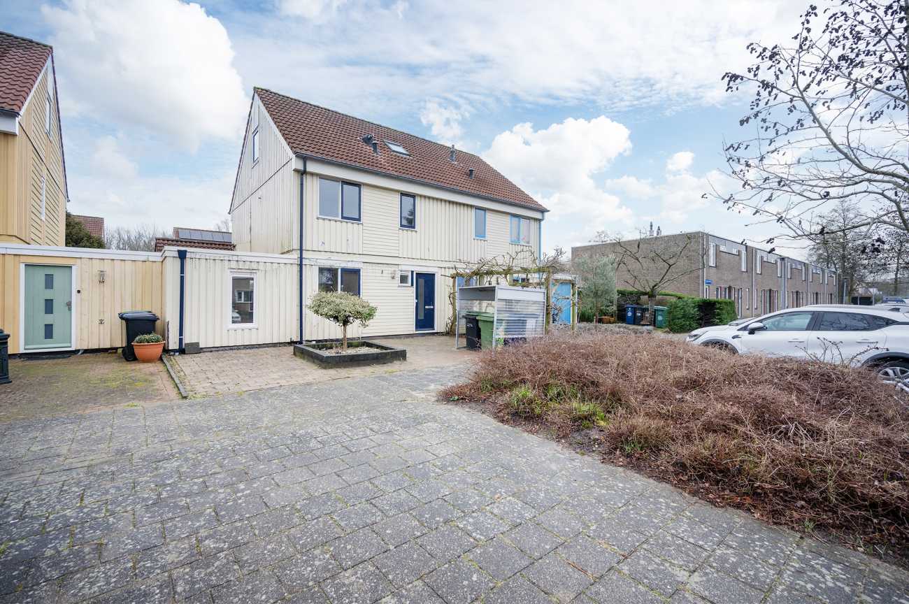 Huis Poldermolenweg 157 in Almere