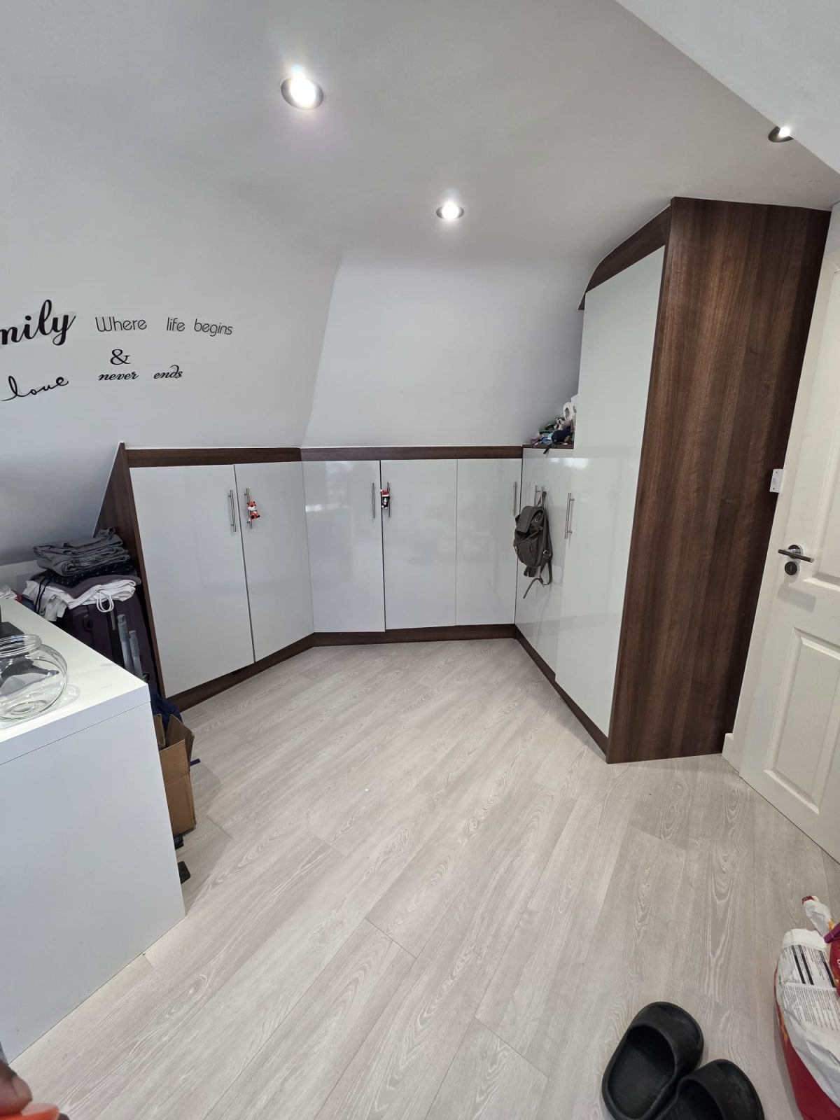 Room Hill Road in Greater London