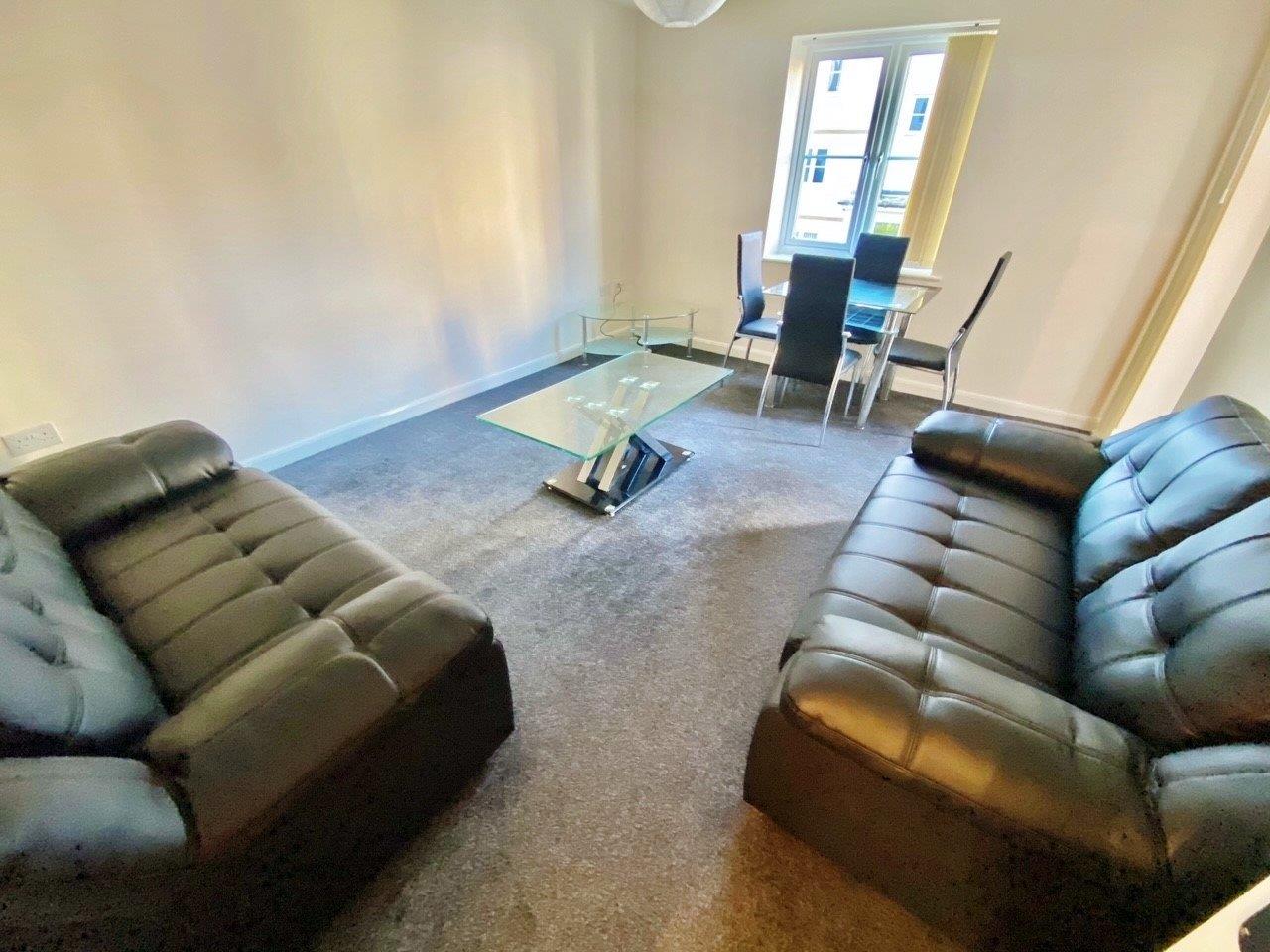 Flat Poppleton Close in Coventry