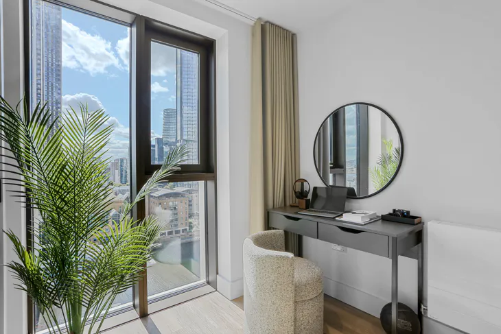 Flat Charter Street in Greater London