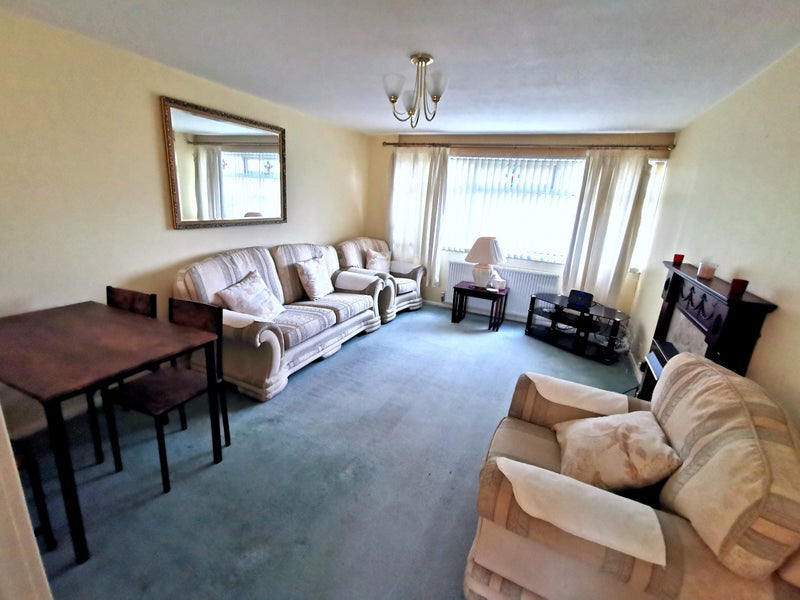 Room Bowland Drive in Litherland
