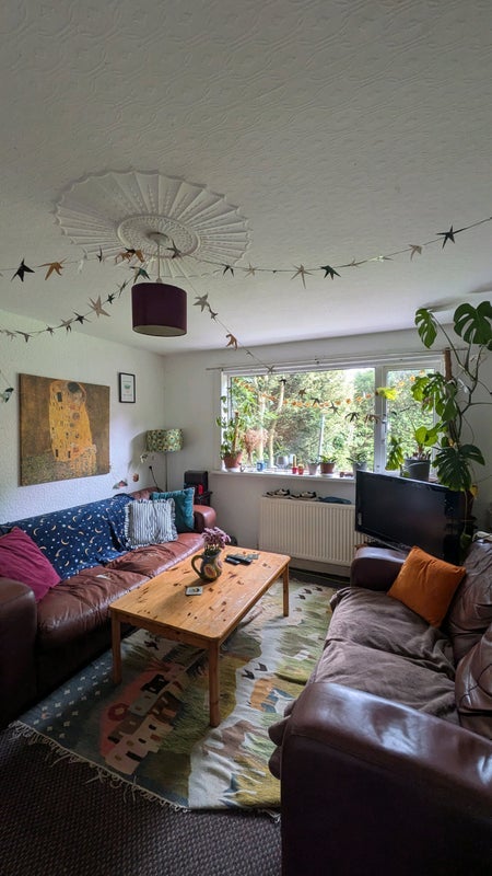 House Bosley Avenue in Manchester