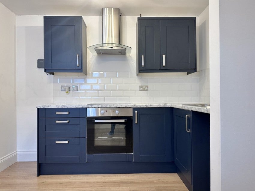 Flat South Parade in Portsmouth