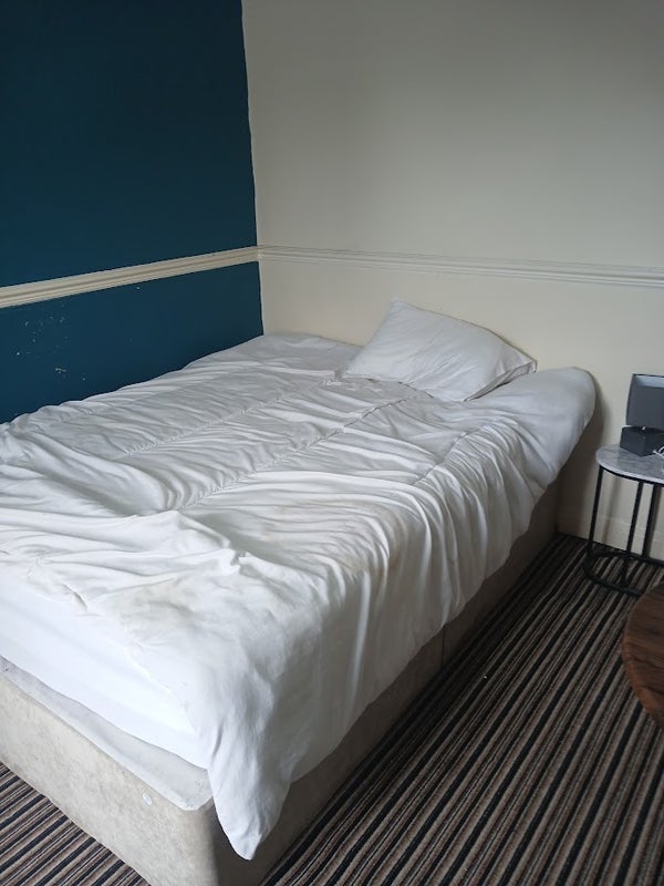 Room Ribble Road in Blackpool