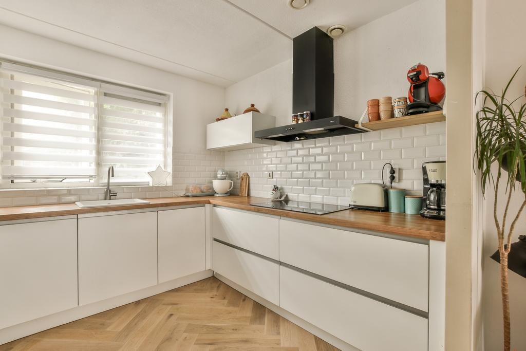 Tussenwoning te huur: Willem Kloosstraat 18, Almere