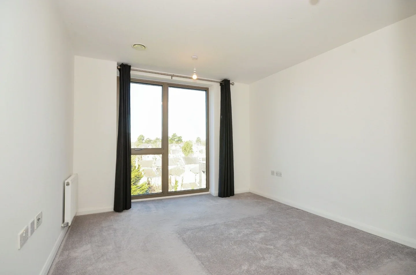 Flat West Street in Watford