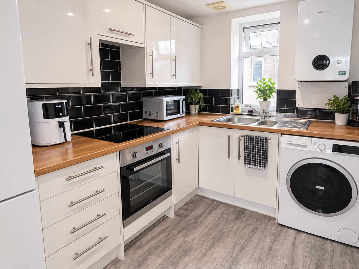 Flat Landseer Avenue in Bristol