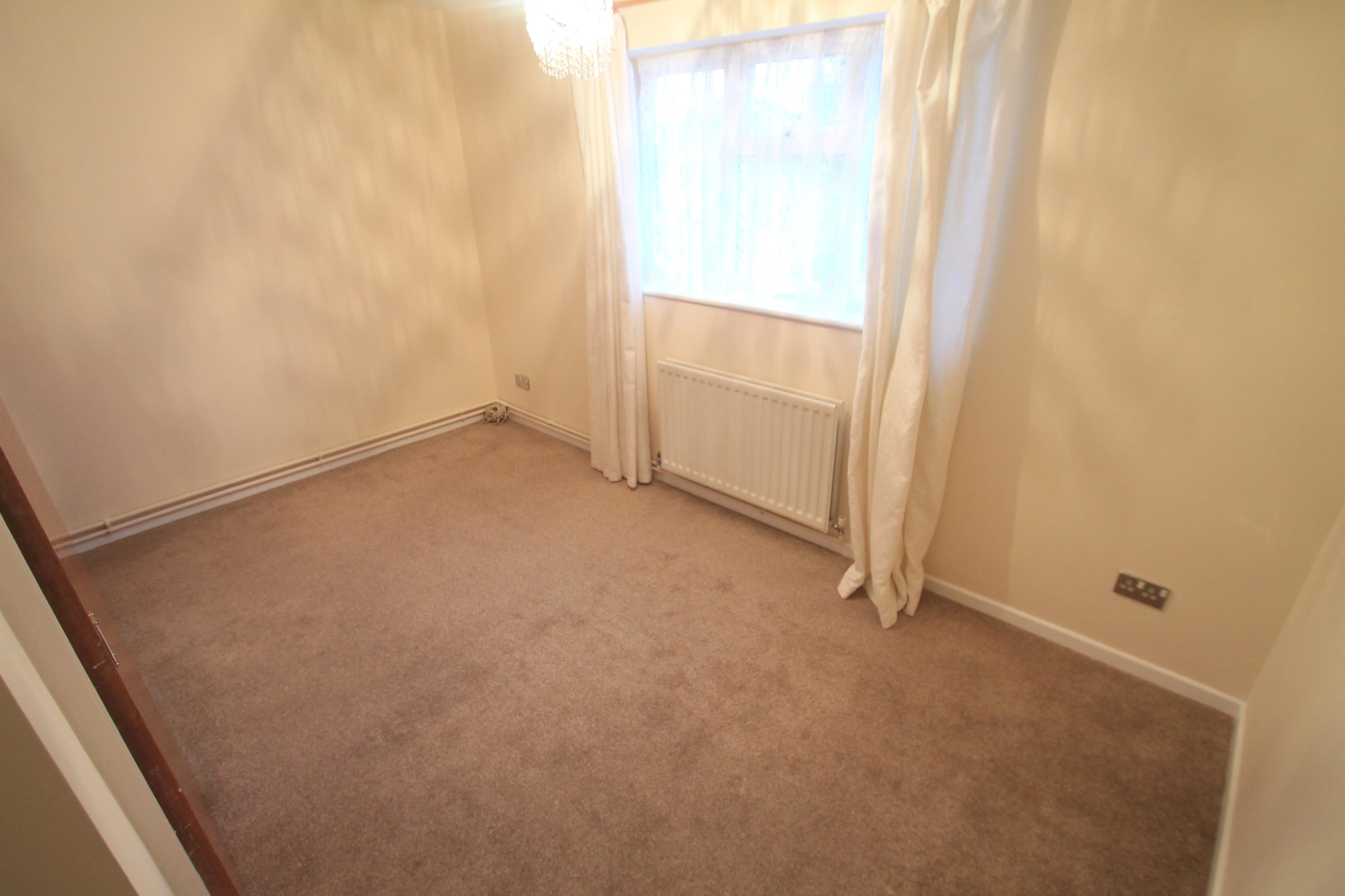 House Albury Close in Bramingham Park