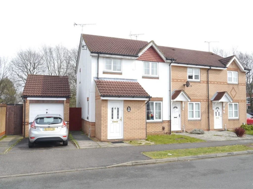 House Heyford Way in Welwyn Hatfield