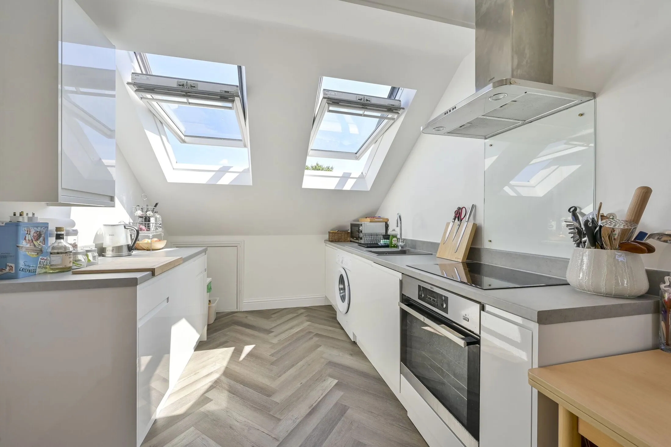 Flat Kingston Road in Greater London