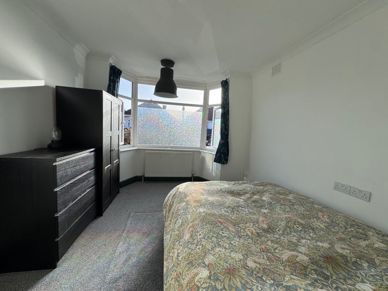 Room Ibbett Road in Bournemouth