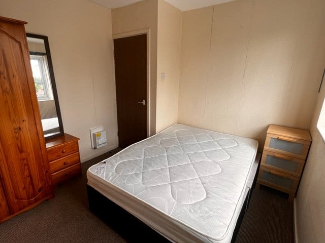 Flat Victoria Terrace in Leeds