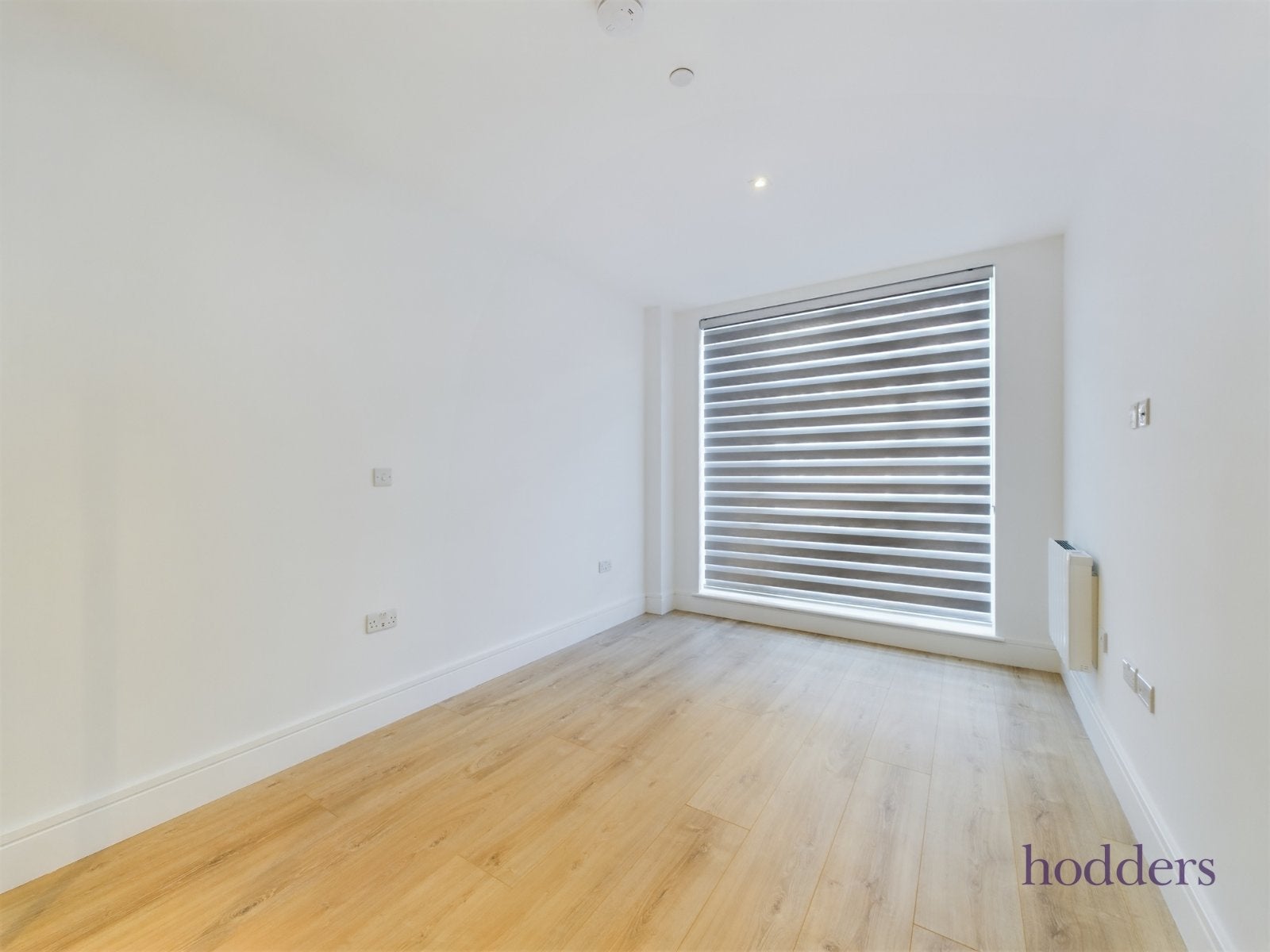 Flat Pyrcroft Road in Borough of Runnymede