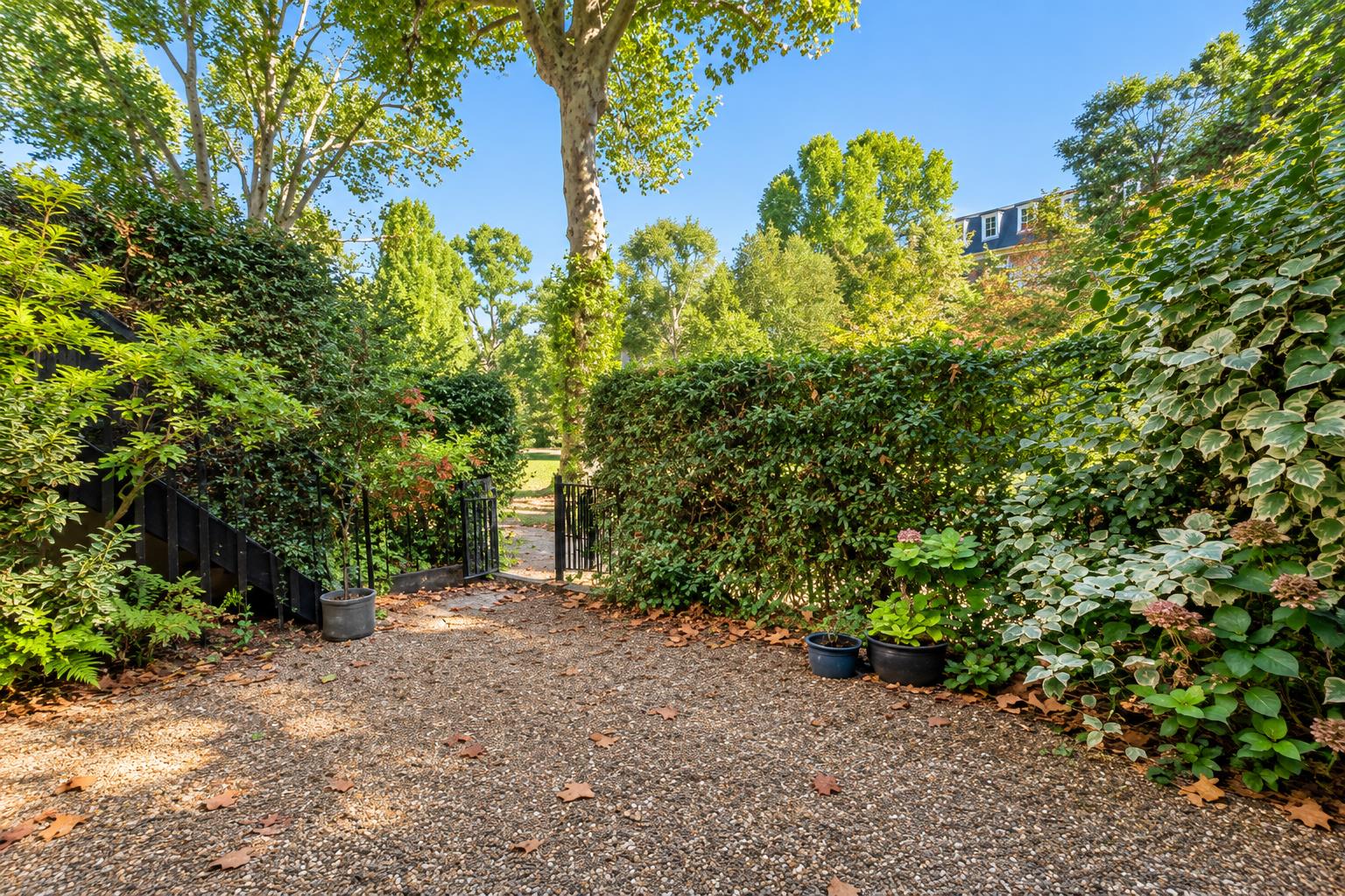 Flat Warrington Crescent in City of Westminster