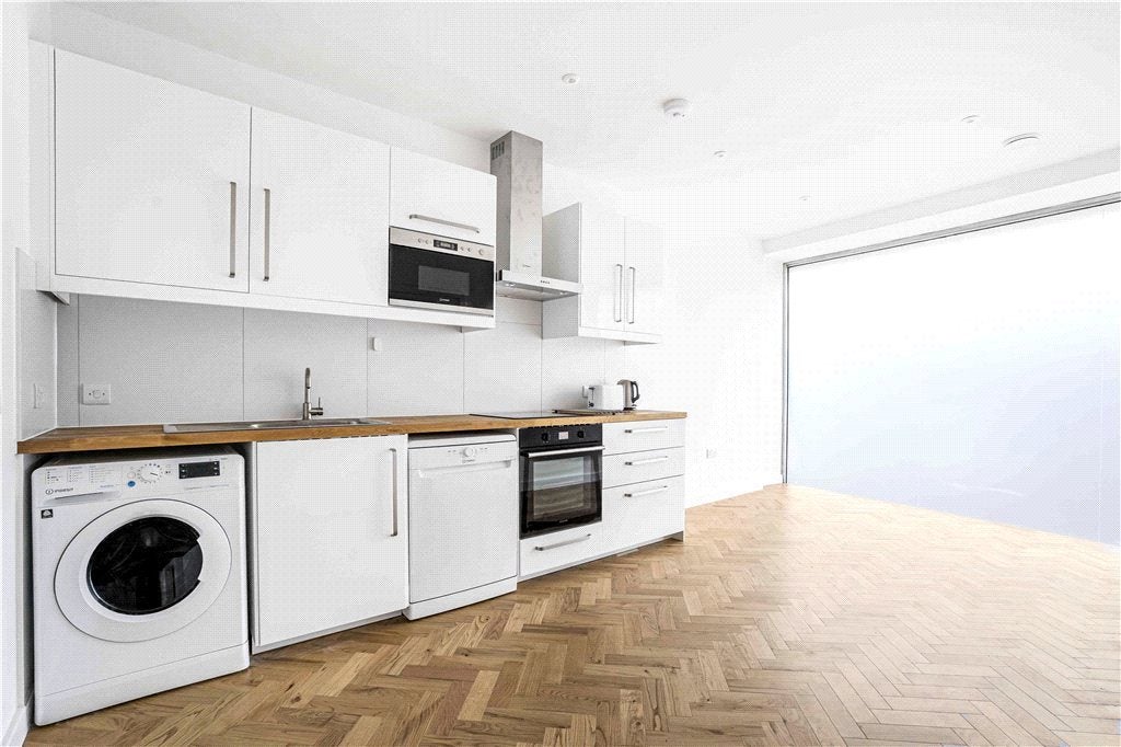 Flat West Hill in Greater London