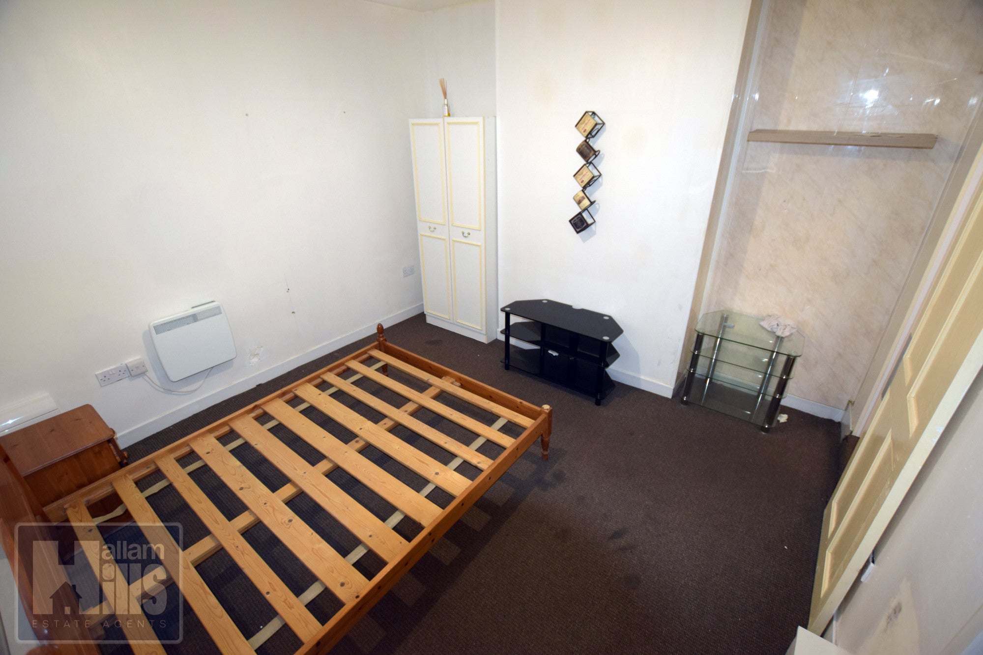Flat Chippinghouse Road in Sheffield