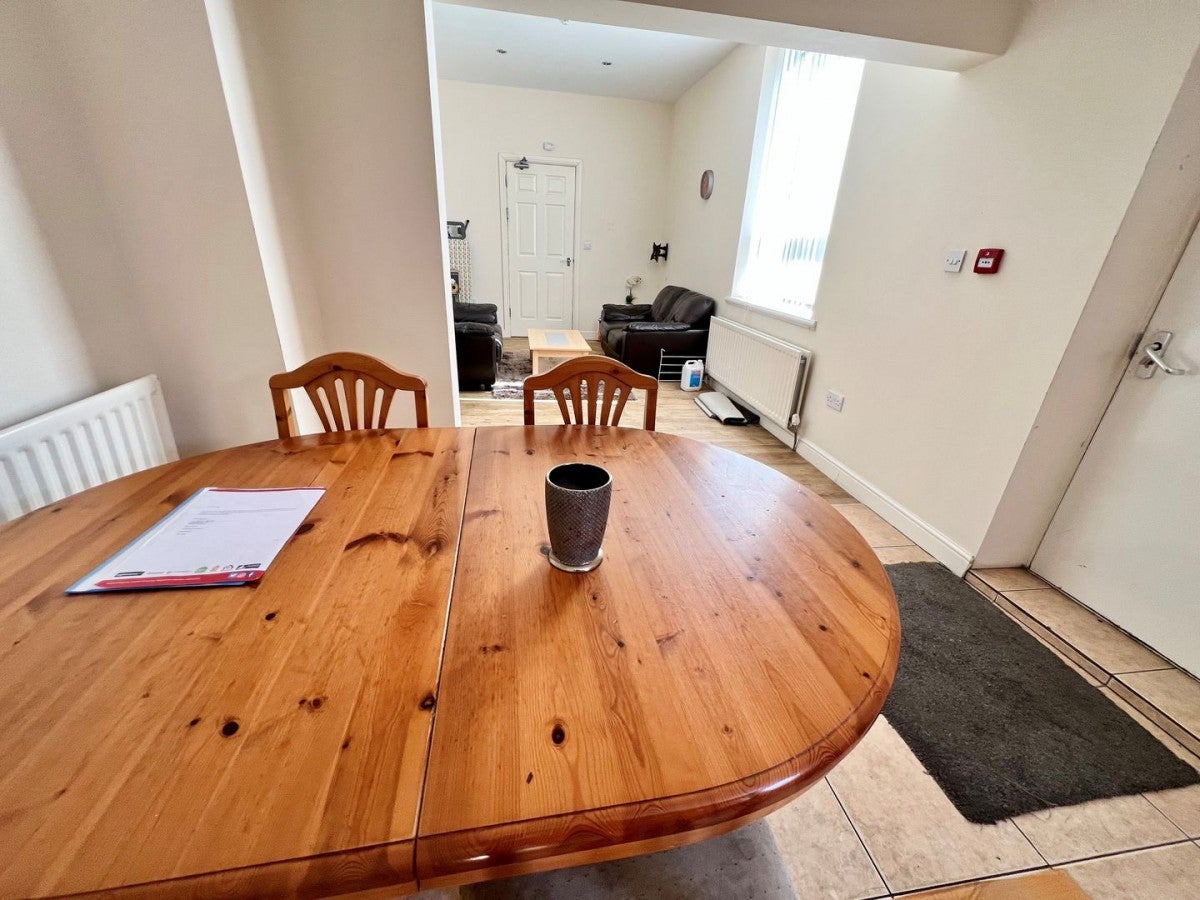 Room Elmwood Street in Sunderland