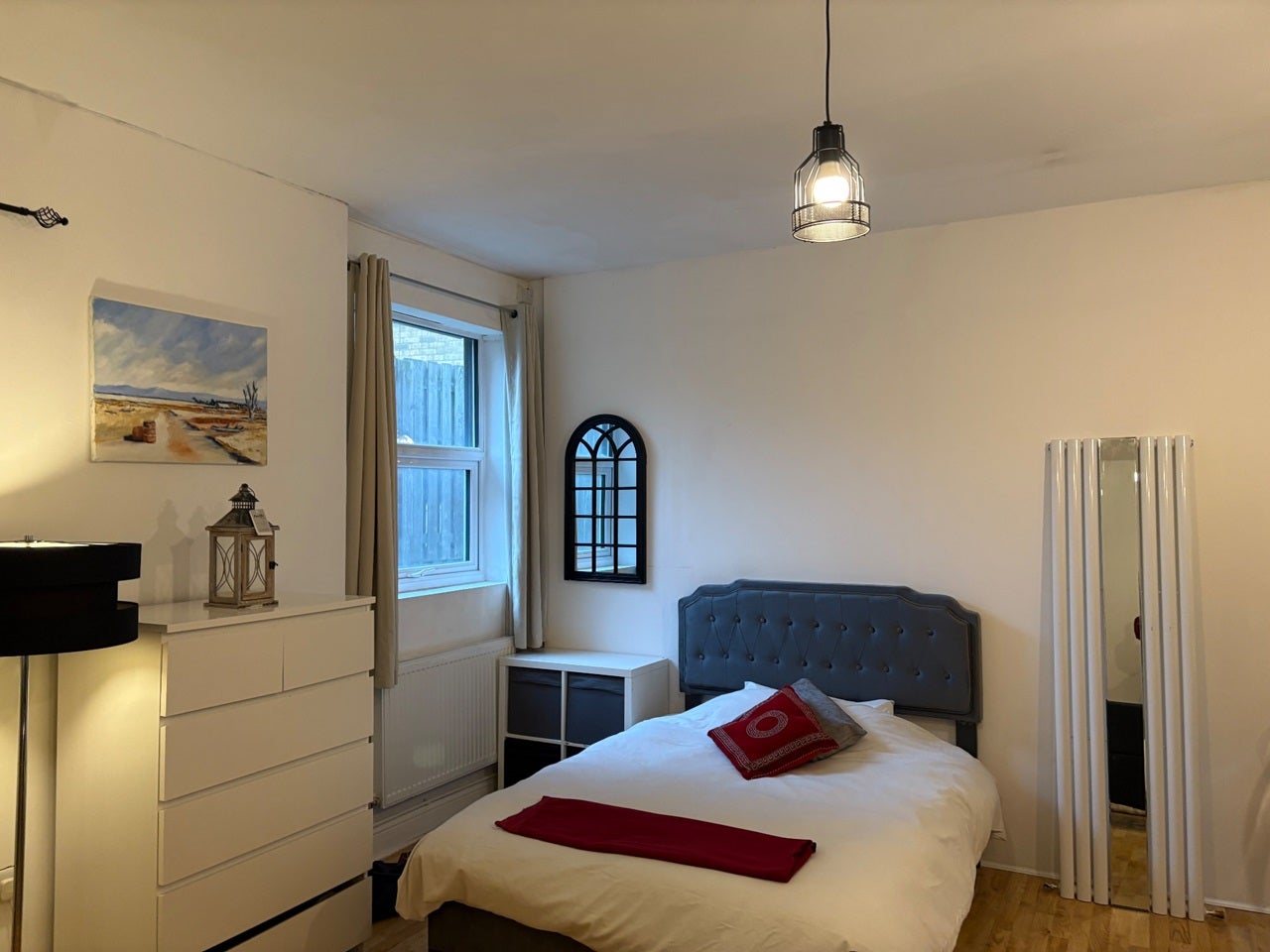 Room Fieldgate Street in Greater London