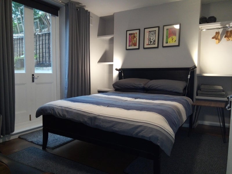 Room Queensbridge Road in Greater London