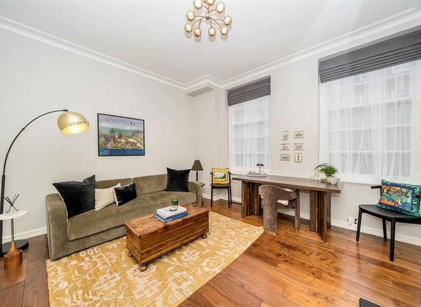 Flat Devonshire Street in City of Westminster