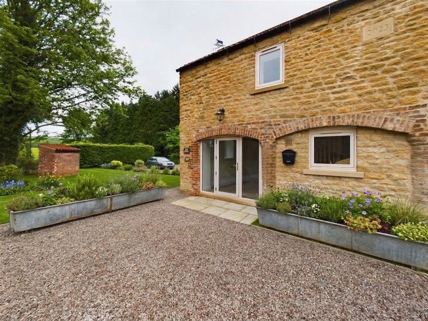 House Whitwell Road in Welburn