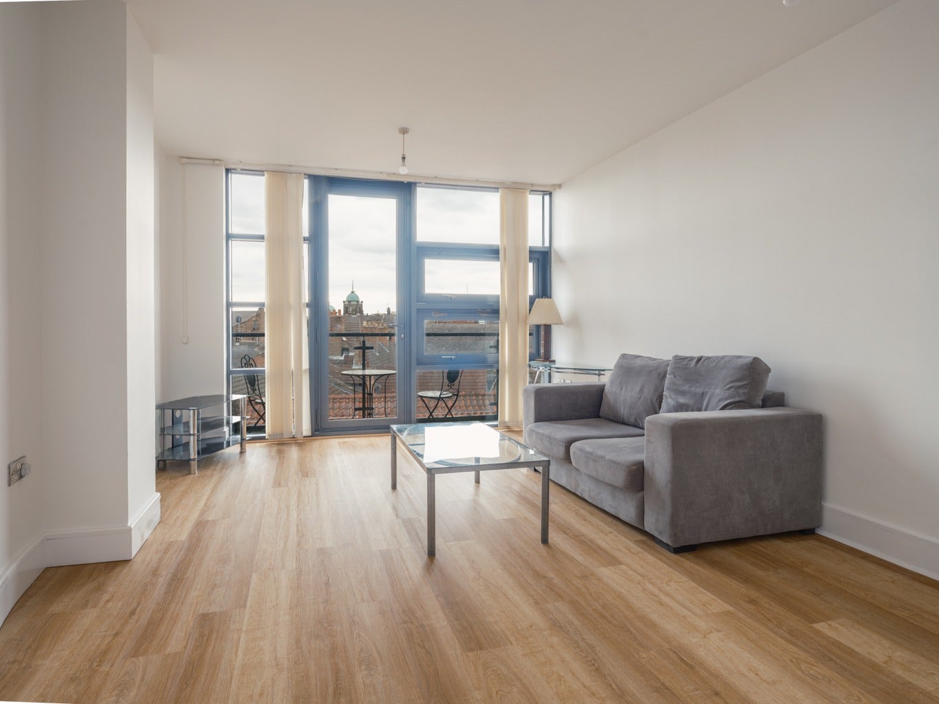 Flat Low Friar Street in Newcastle upon Tyne