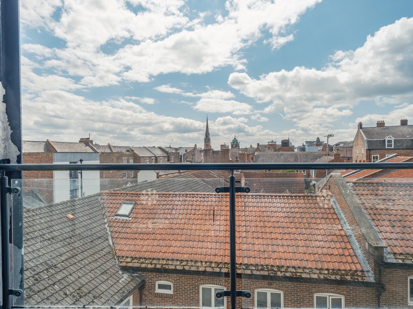 Flat Low Friar Street in Newcastle upon Tyne