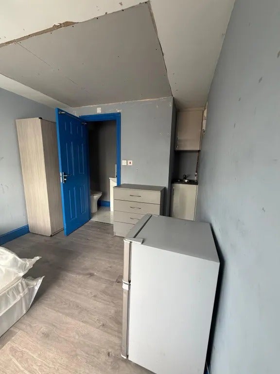 Room Keel Drive in Slough