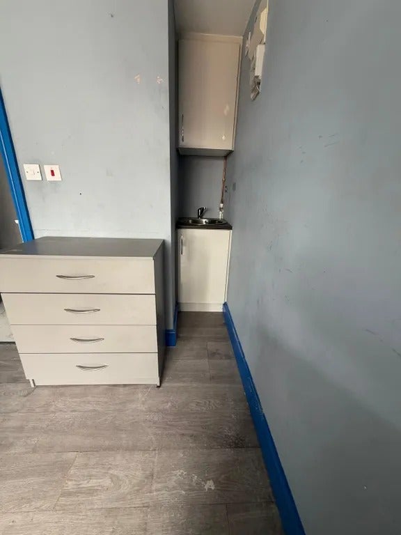 Room Keel Drive in Slough