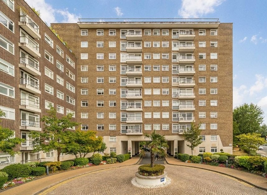 Flat St John's Wood Park in Greater London