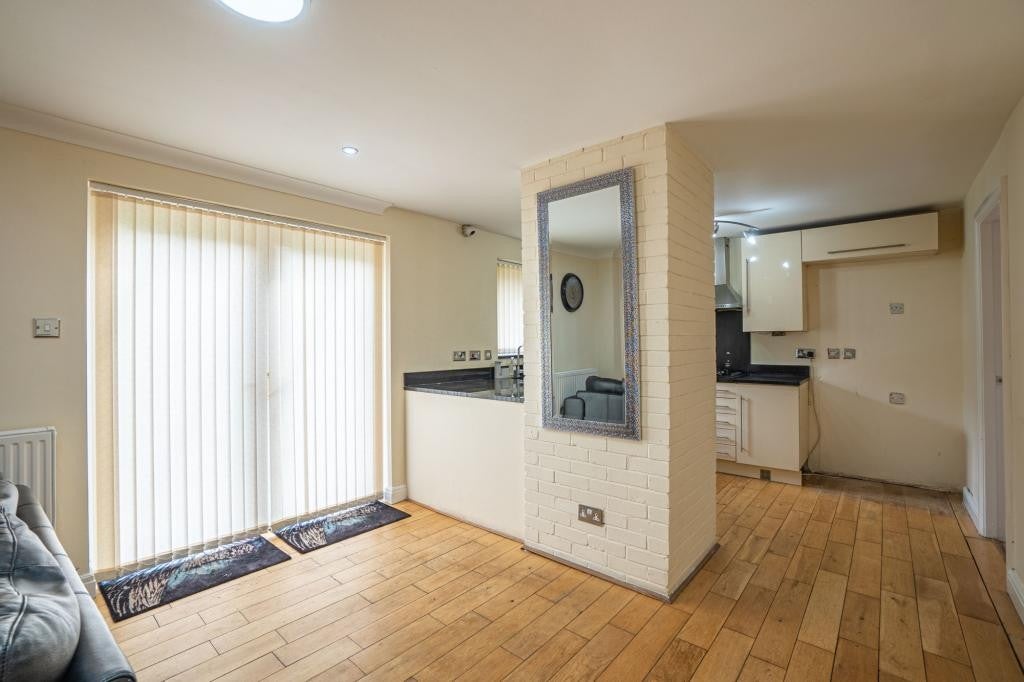 House Regency Gardens in Cheadle Hulme