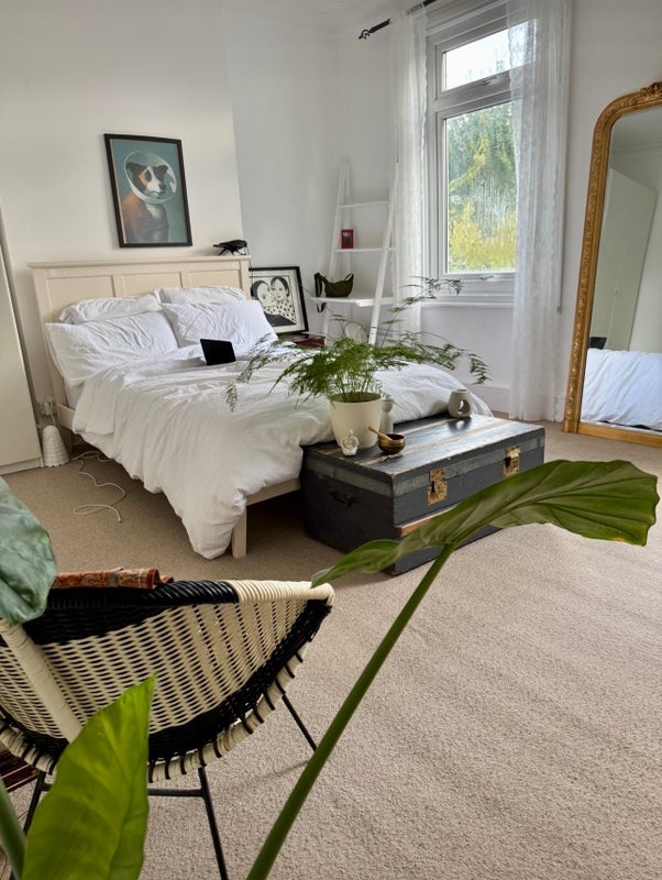 Room Palatine Road in Greater London