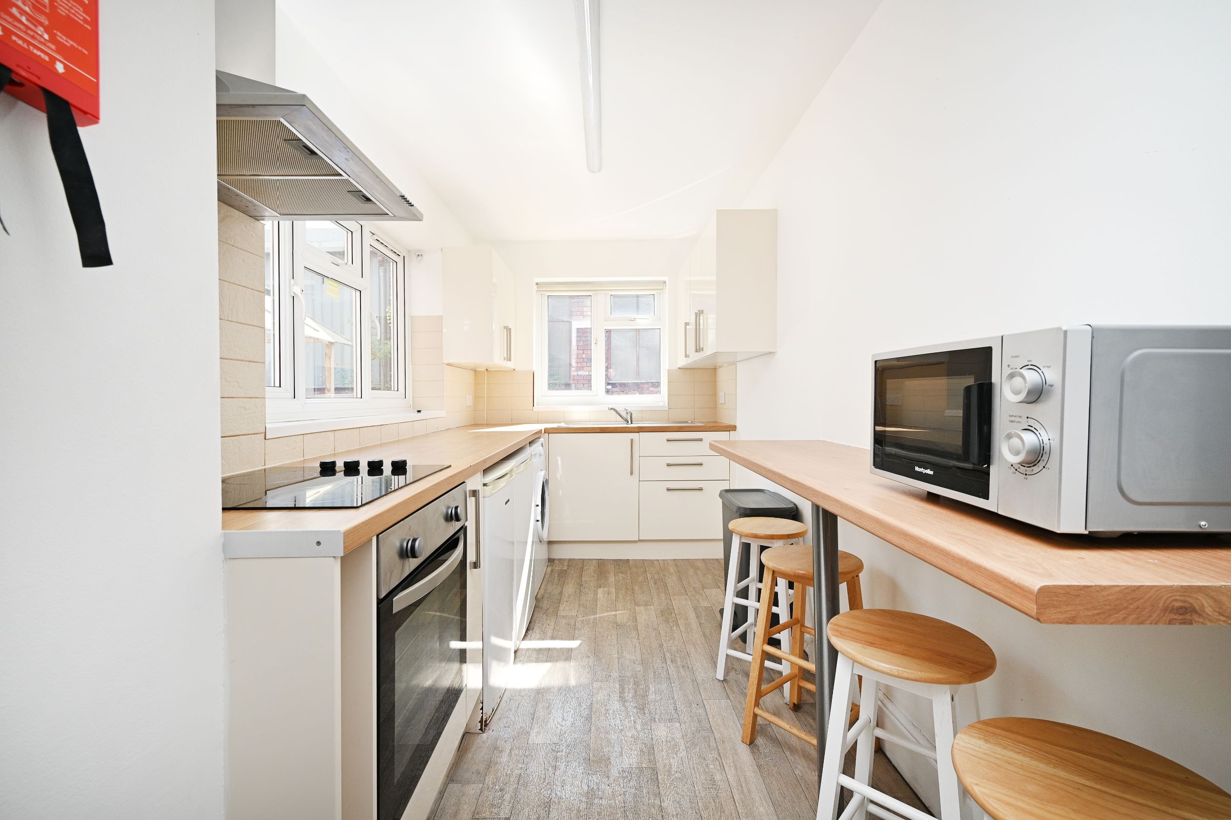 Room Rosedale Road in Sheffield