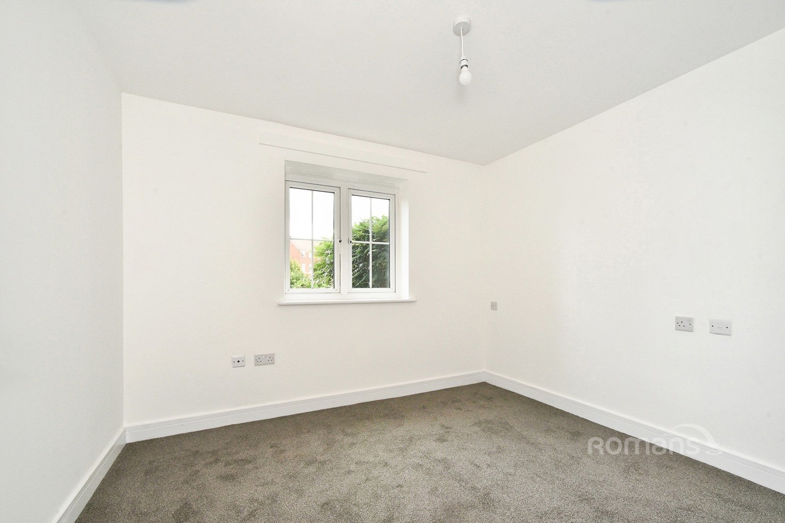 Flat Torun Way in Blunsdon St Andrew