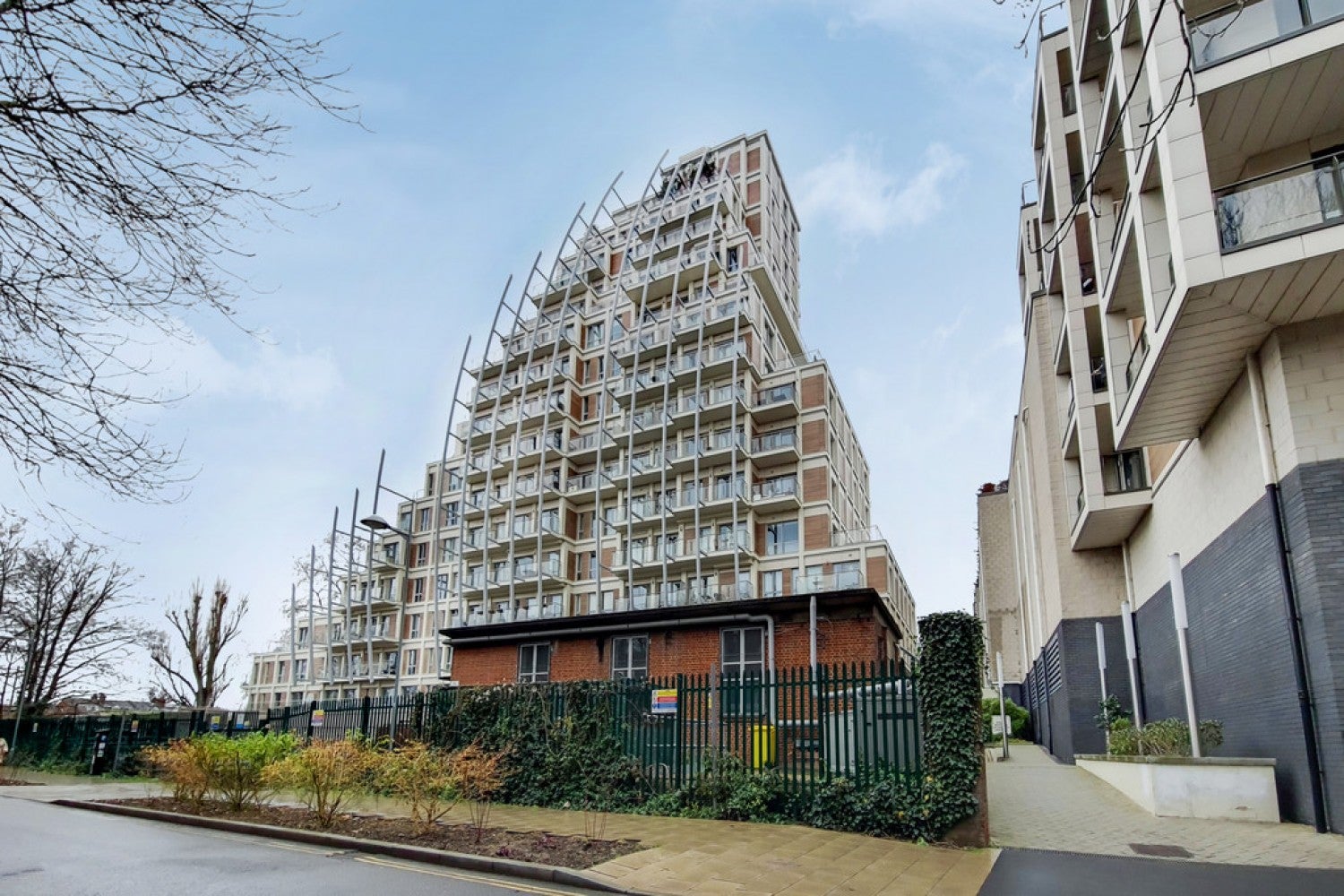 Flat Skerne Road in Greater London