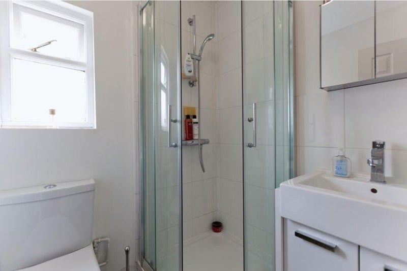 Room Fellows Road in Greater London