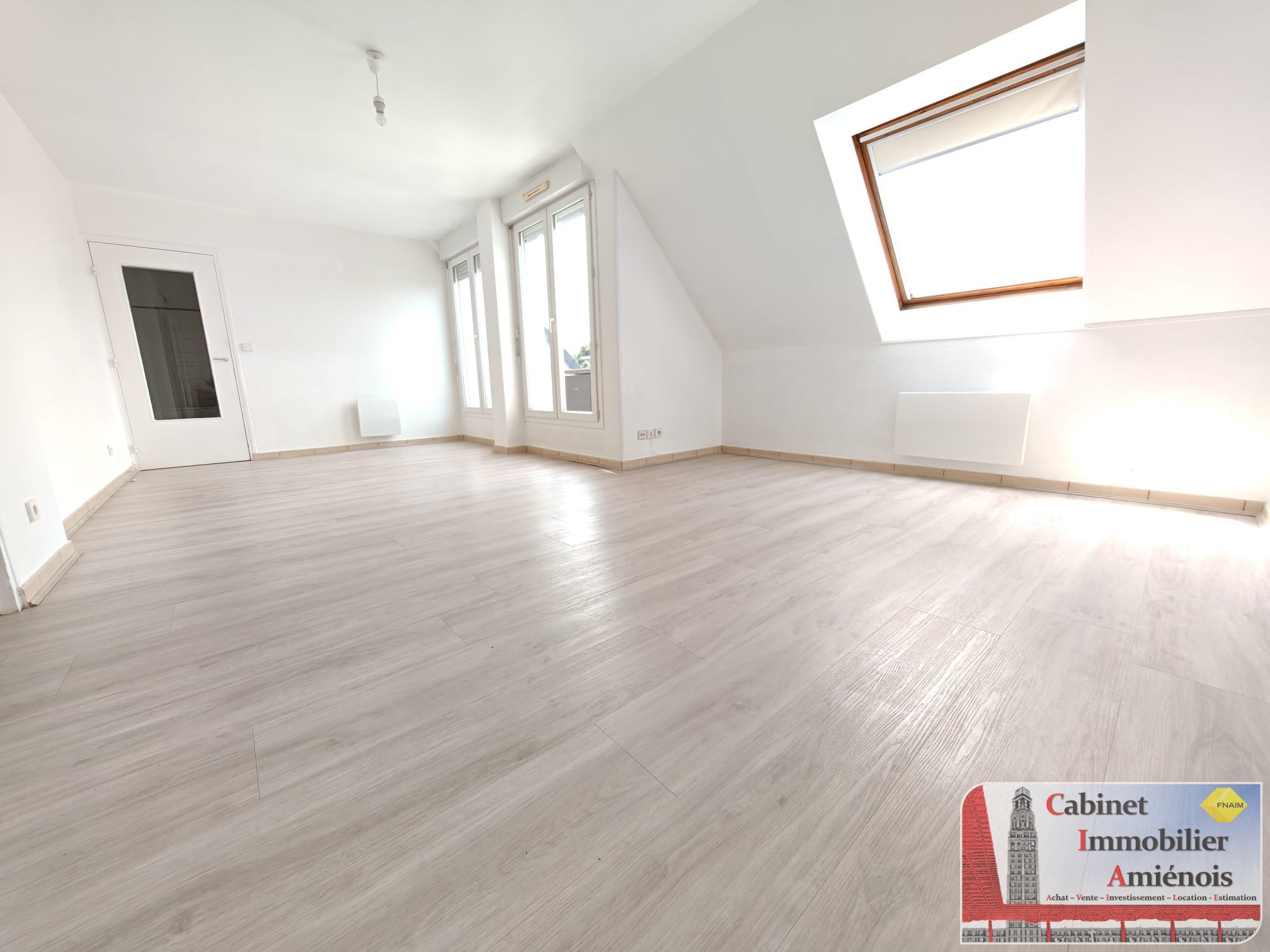Flat Rue Dom Bouquet in Amiens