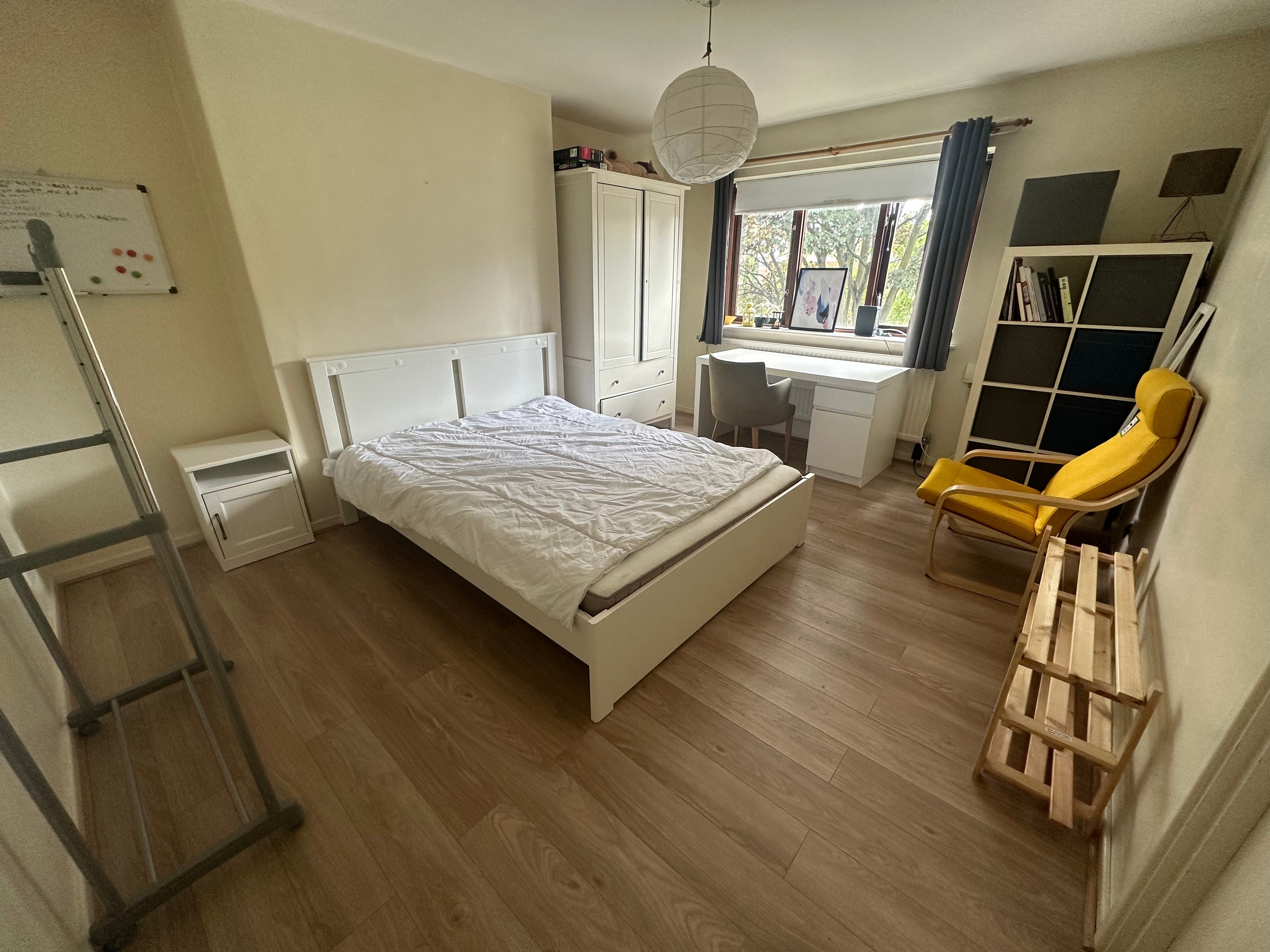 Flat Tiber Gardens in Greater London