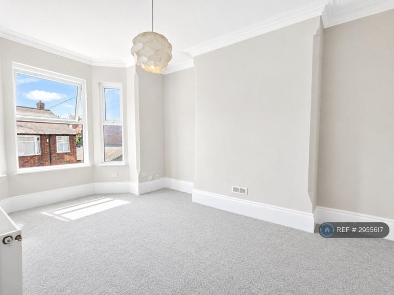 Flat Berridge Road East in Nottingham