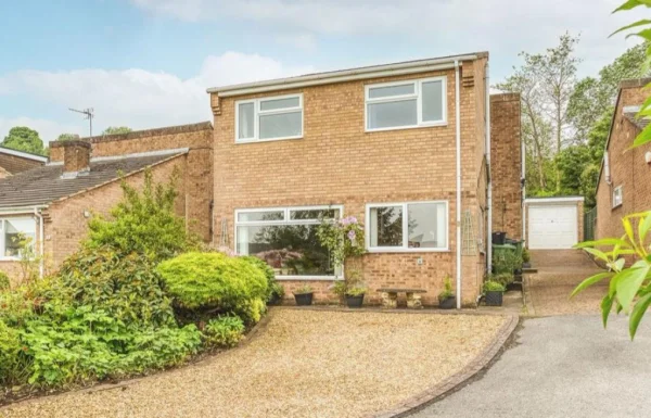 Flat Springfield Close in Eckington